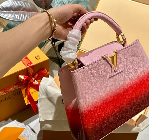 Louis new arrival Capucines bag size: 27cm