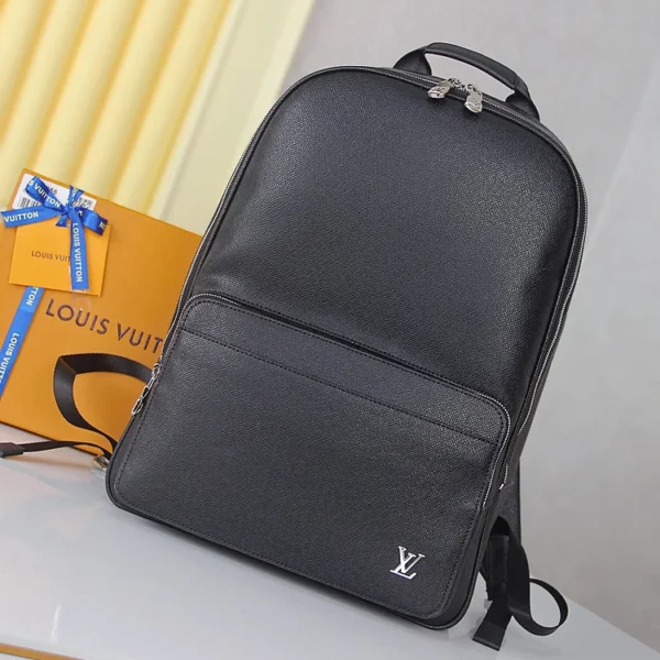 Louis new arrival backpack bag size : 43 x 30 x 14 cm