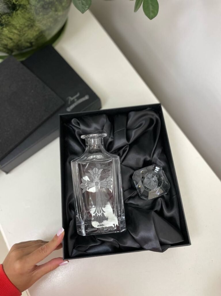 Графин Baccarat&Chrome Hearts