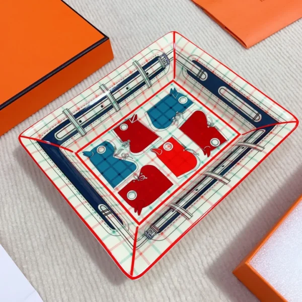 HERMES Монетница Delux с нескользящей подошвой из натуральной кожи