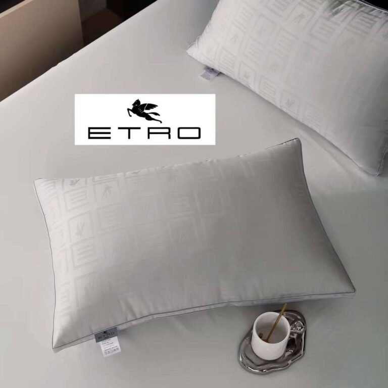 Подушка ETRO