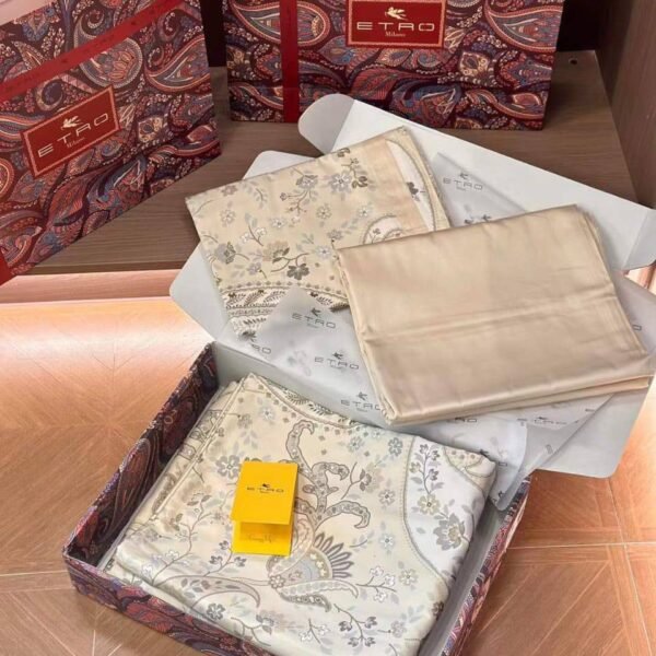 Комплект постельного белья Etro