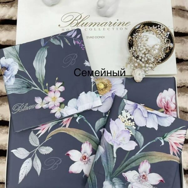 Комплект постельного белья семейный