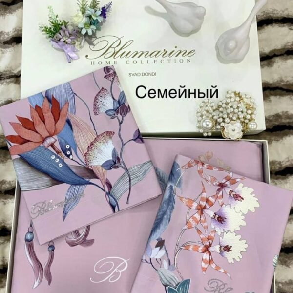 Комплект постельного белья семейный