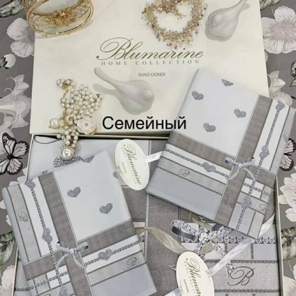 Комплект постельного белья семейный