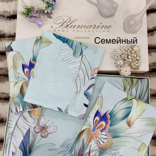 Комплект постельного белья семейный