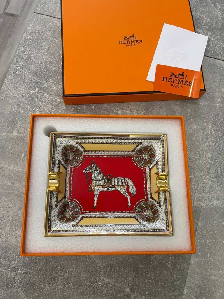 Пепельница 20*17 см